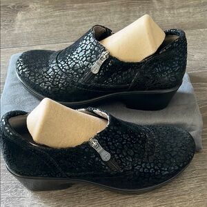 Black Textured Slip-On Shoes